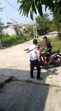 Aksi begal membacok