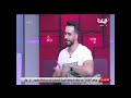 شاهد محمد عامر يعزف طبلة على الهواء 