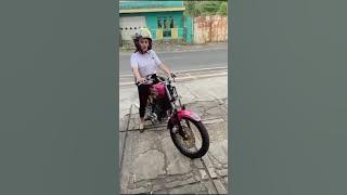 cewek cantik bawa RX king style Bandung