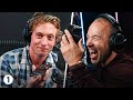 Jeremy Allen White & Stephen Graham call their famous friends – are they sitting or standing?!