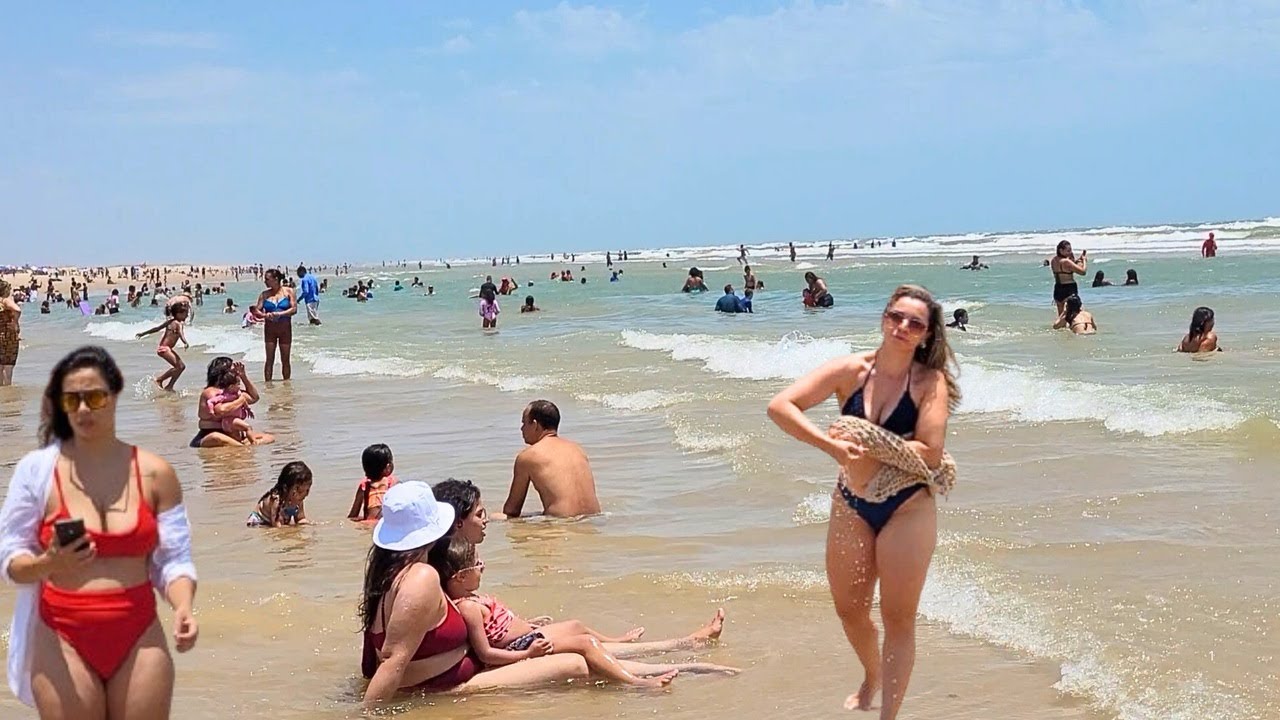 Praia de Atalaia na Alta Temporada | Movimento, Verão e Turismo em Aracaju