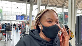 Pass sanitaire : gare de Lyon, un bracelet bleu pour les voyageurs en règle