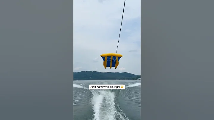 The tube started flying 🤯 #tubing #lake #boating