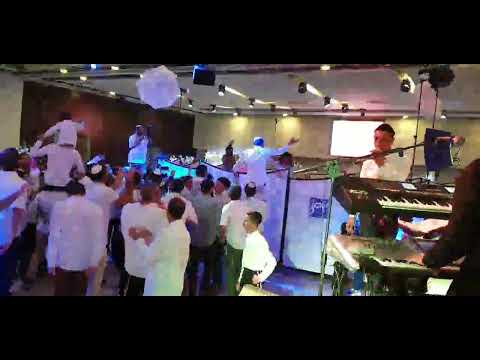 משיח אביבי חתונה אש 