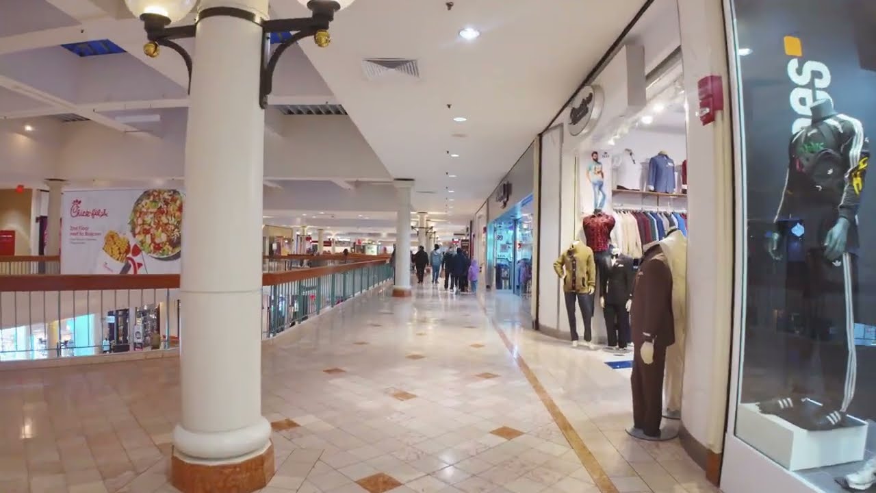 Is Woodbridge Mall Really Dead? Sunday Walk