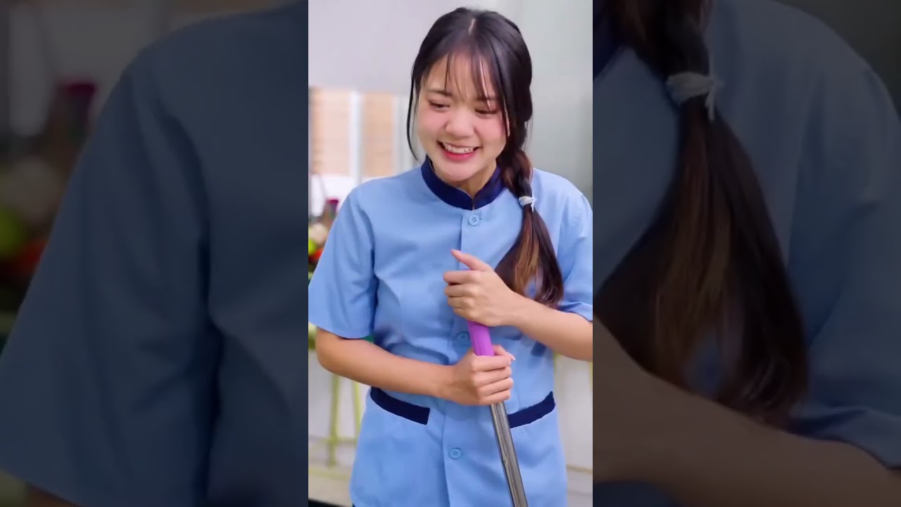 ระหว่างขนมปังกับใบลุ้นโชคเงินล้าน ถ้าเป็นคุณคุณจะเลือกอันไหน