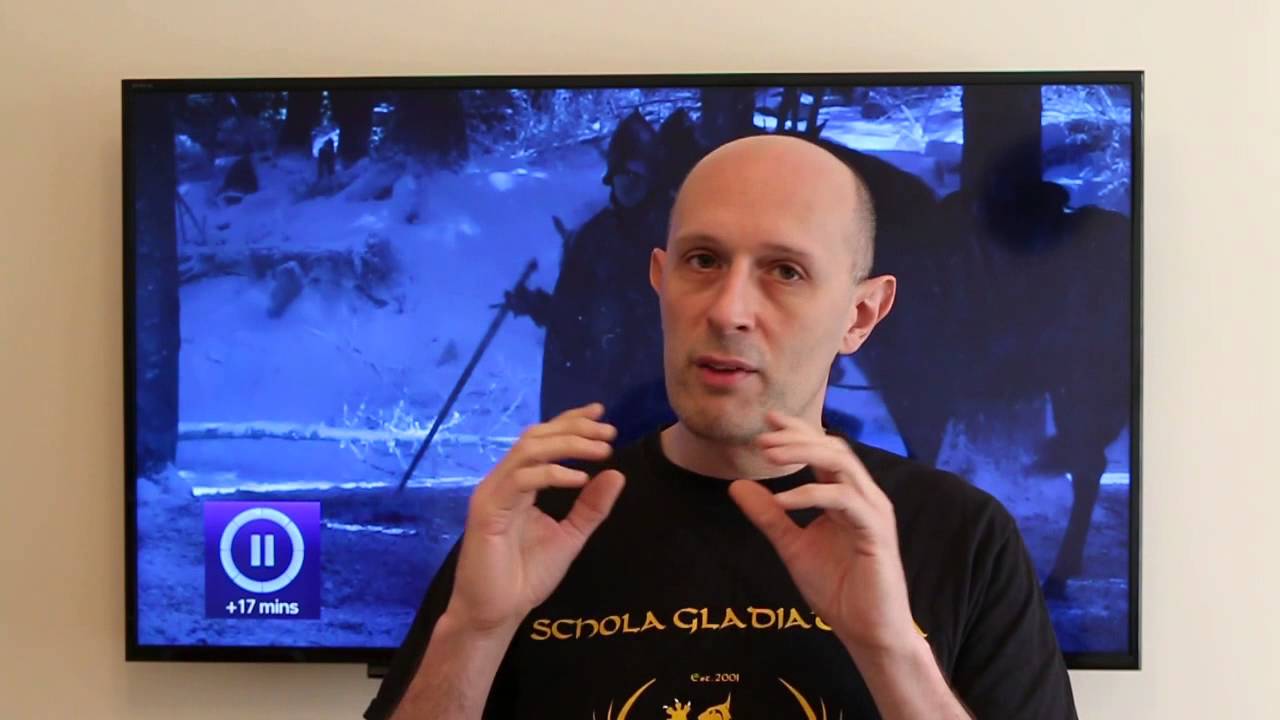 theon greyjoy height Game of Thrones Season 6 Episode 1 fight review