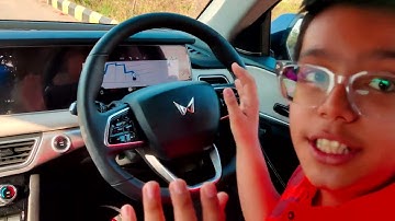 XUV700 Maps on infotainment display and Drivers display