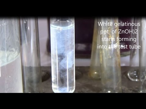 Video: Ang sodium hydroxide ba ay tumutugon sa suka?