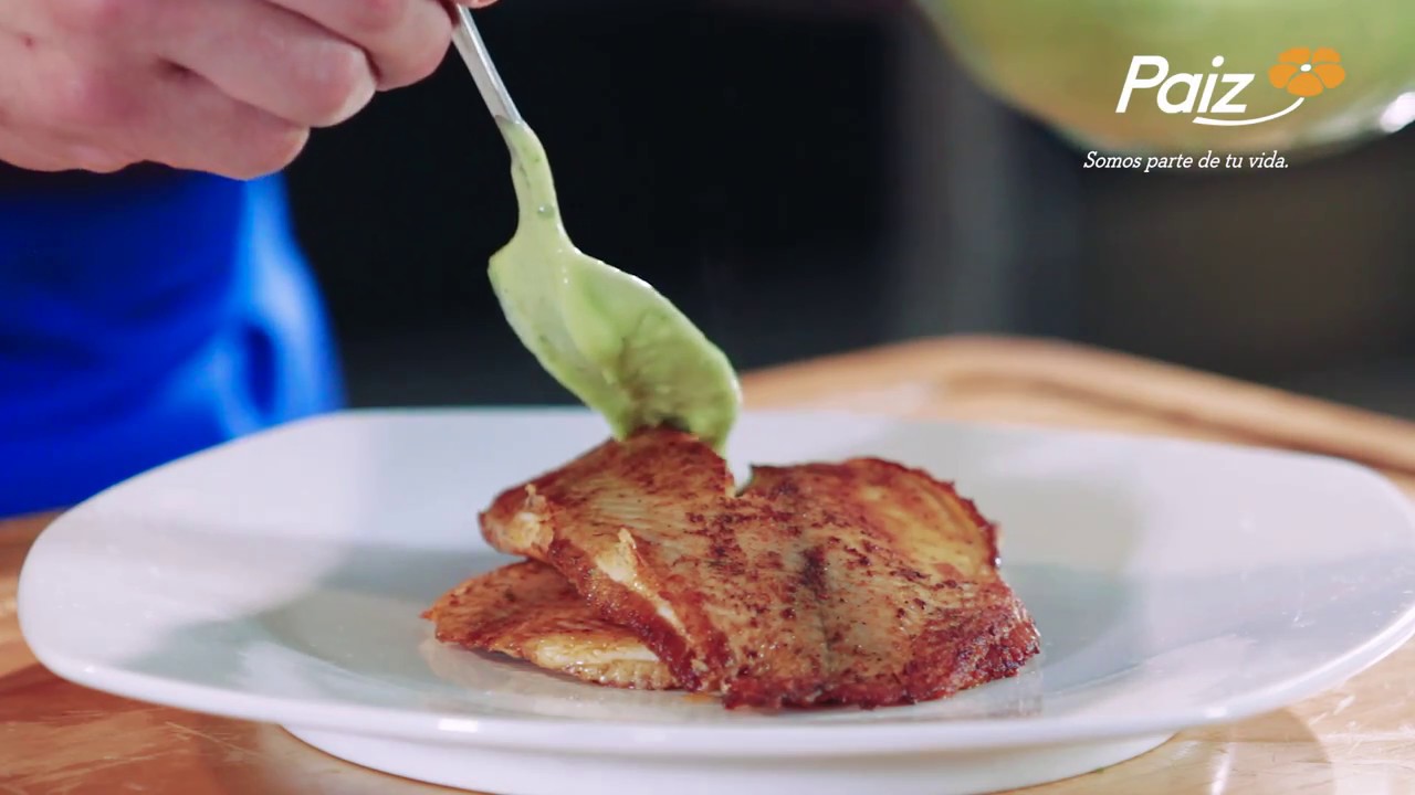 Receta - Pescado Asado con Salsa de Aguacate