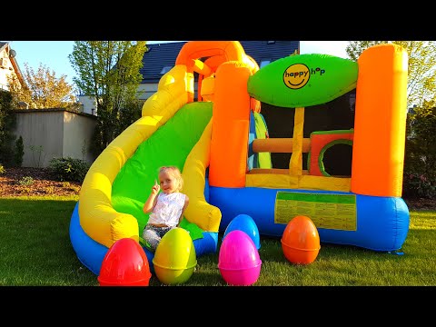 What surprises are hidden in the giant eggs? Lets learn colors with Alice! 