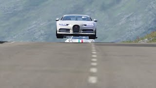 Bugatti Chiron vs Pagani Huayra at Highlands Bugatti Chiron And Pagani Huayra