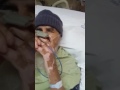 العم عبدالله الحويل أبو إبراهيم في العناية بمستشفى دلة فقط يردد الأذان رفع الله درجته