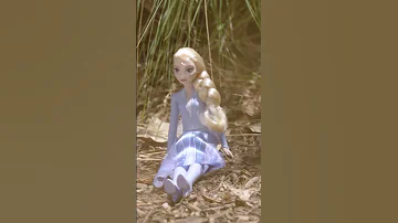 Try To Find Elsa Frozen Hide And Seek Game 