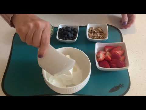 Video: Sallatë Frutash Me Kos