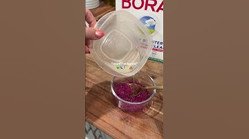 DIY BOUNCY BALLS 1/2 cup boiling water1 tbsp borax mix! add 2 tbsp glitter & mix! ✨#summeractivities