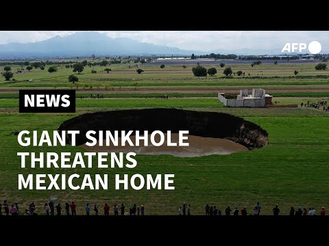 Gigantic sinkhole appears in central Mexico | AFP