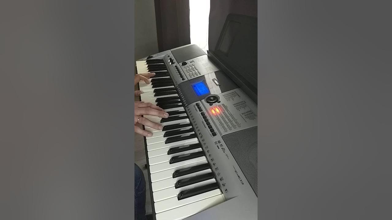 Пианино и звезды. Джонни комета на пианино. Кометы piano. Драгни кометы ноты для фортепиано. Кометы на пианино.