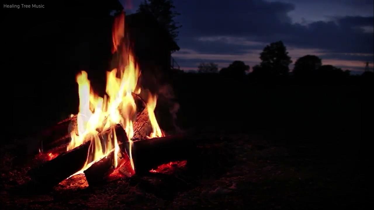 Звук костра видео. Campfire relax. Звук костра. Камин 10 часов. Анимированный камин на рабочий стол.