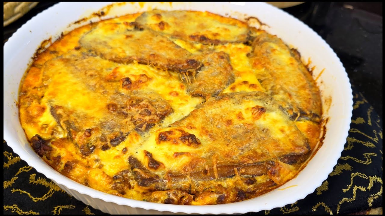 مطبخ ام وليد / لعشاق الغراتان ، وصفة تحفة مع طريقة قلي الباذنجان 🍆 بلا مايشرب و لا قطرة زيت .