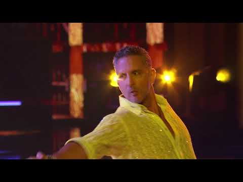 Mauricio Umansky’s Latin Night Salsa – Dancing with the Stars