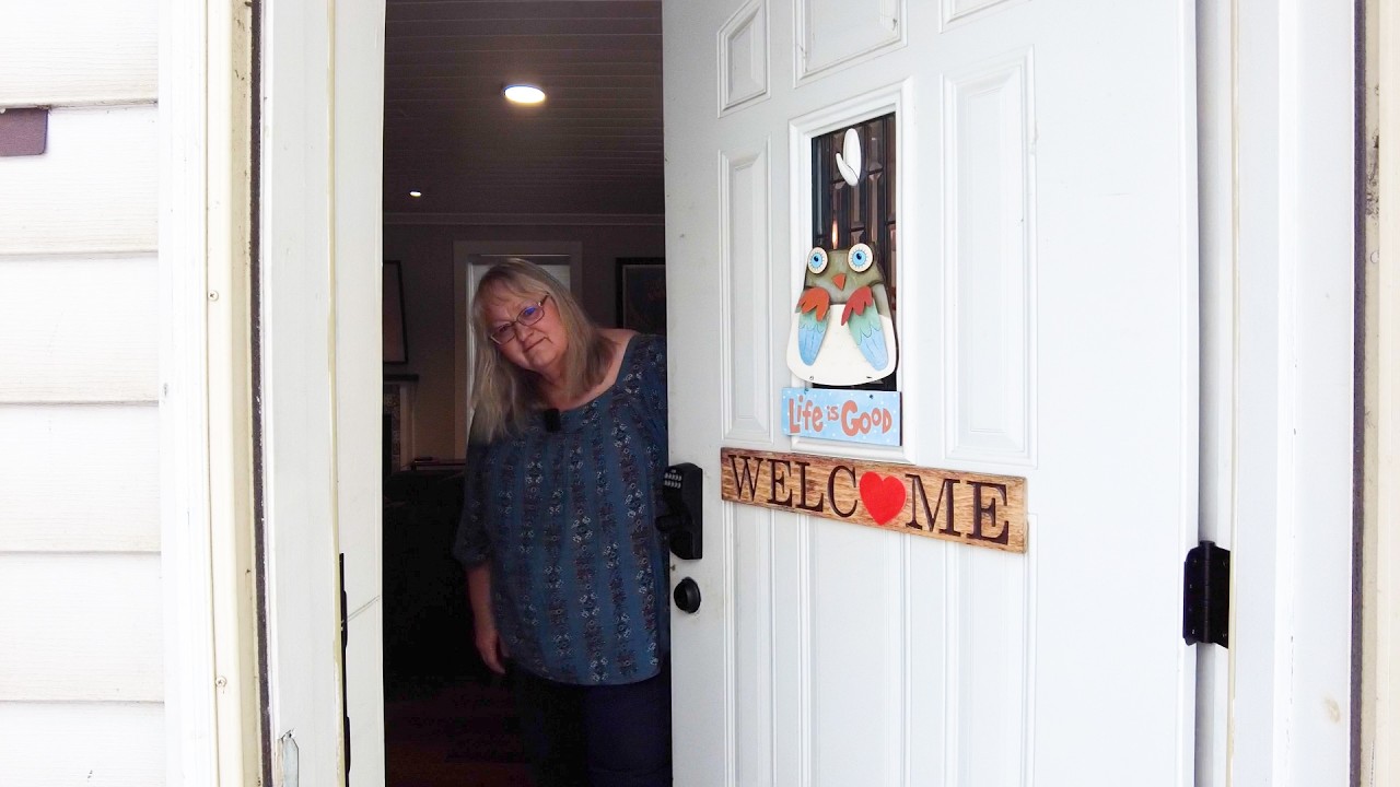 Tiny House Tour (388 Sq Ft)