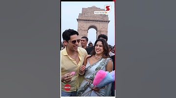 Param Sundari Janhvi Kapoor & Siddharth Malhotra Spotted for Movie Promotion 😍 #shorts | SKShowbiz