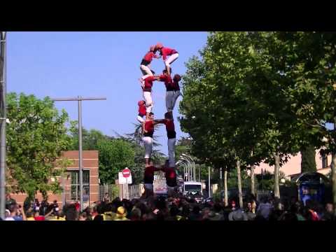 Castellers de Barcelona: 2d7 Festa Major de Estiu de Begues 26/07/2014