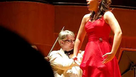 Rachele Gilmore, Soprano - Olympia (Doll Song)