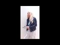 Ava Max celebrates Sweet But Psycho reaching Number 1 on the Official UK Singles Chart