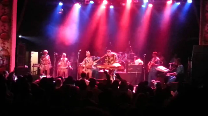 Femi Kuti Live At The Opera House - Encore