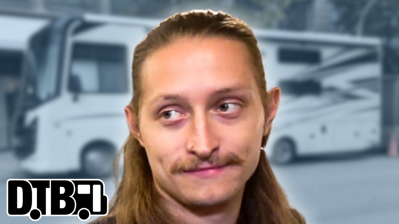The Home Team - BUS INVADERS Ep. 1858 - YouTube