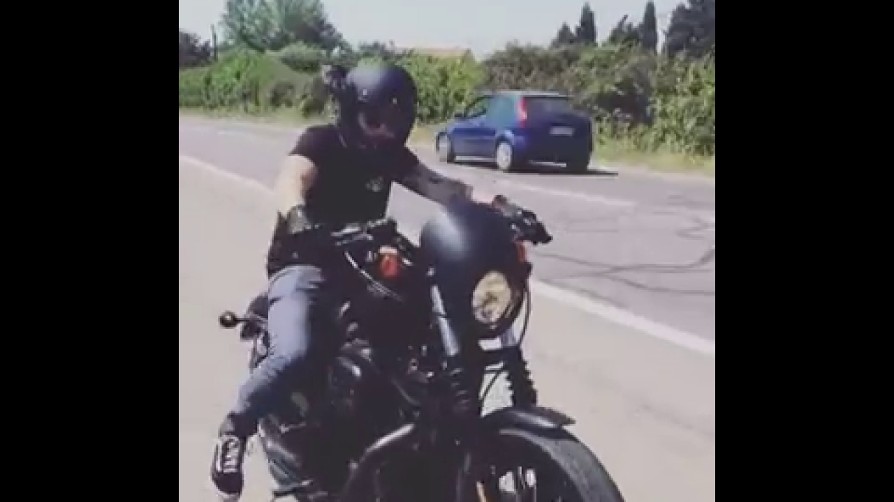 iron 883 acceleration