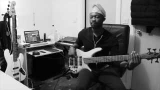 AWESOME GOD - FRED HAMMOND (BASS COVER) chords