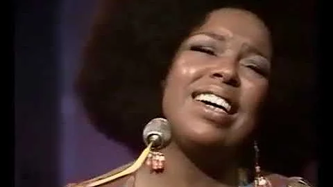 Roberta Flack - Never Dreamed You'd Leave In Summe...