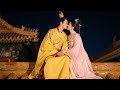 皇帝和女太醫在屋頂上談情說愛💖#中国电视剧 #精选 #爱情  #精彩影视  #宫斗  #電影  #古风  #都市 #love
