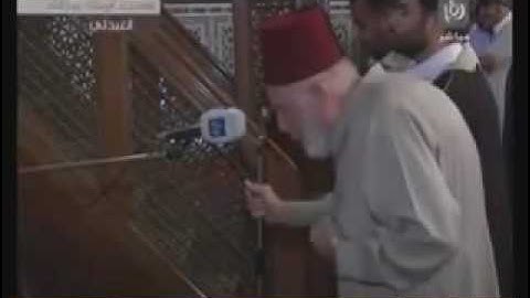 تلاوة مؤثرة من سورة الأنعام لمقرئ المسجد الأقصى الشيخ محمد رشاد الشريف رحمه الله