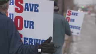 Local USPS employees protest potential job eliminations