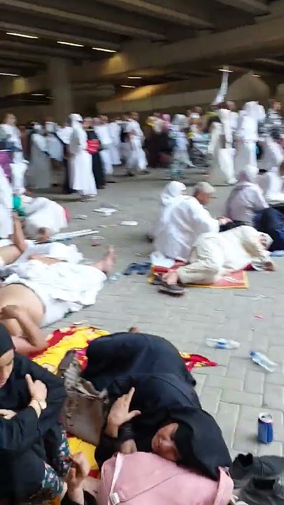 Kelelahan Seusai Lempar Jumroh #madinah #tkisaudiarabia #makah #haji #travel