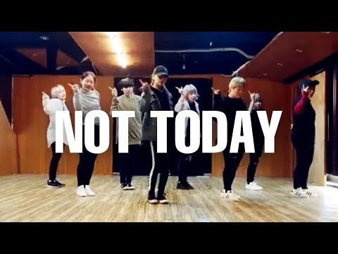 BTS (방탄소년단) - Not Today (+) BTS (방탄소년단) - Not Today