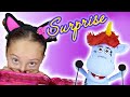 MANOPIEDO CHALLENGE - ALLA CONQUISTA DELLE NA NA NA SURPRISE - SOPHIE GIOCA CON ME - MEGAWOW