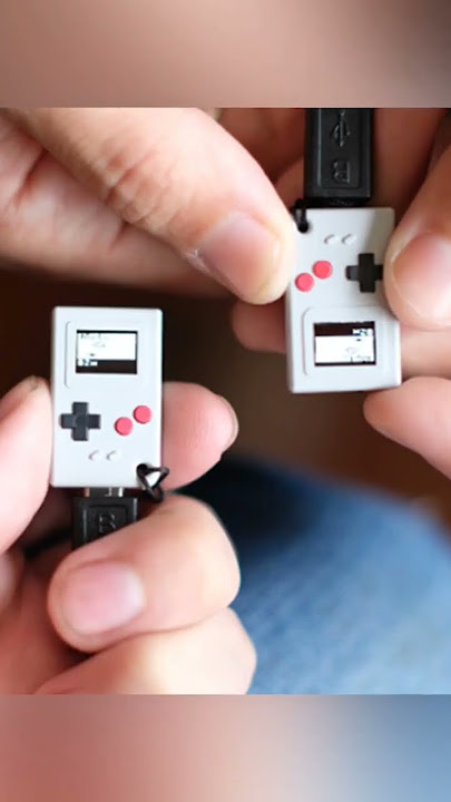 This Extremely Tiny Fake Gameboy Actually Plays Games