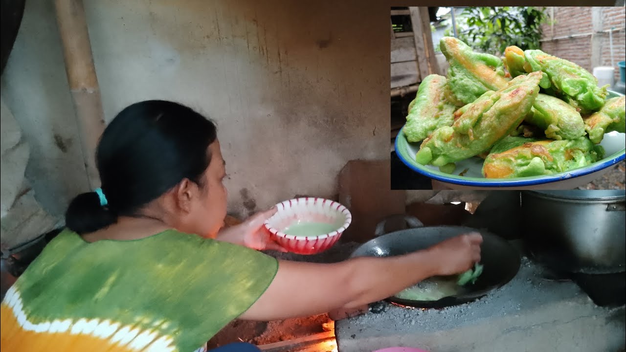 Pisang hasil dr kebun dibelakang rumah,dibikin pisang goreng ijo