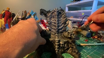 How to drybrush tutorial for a miniature or Marvel Legends action figure.  Painting technique