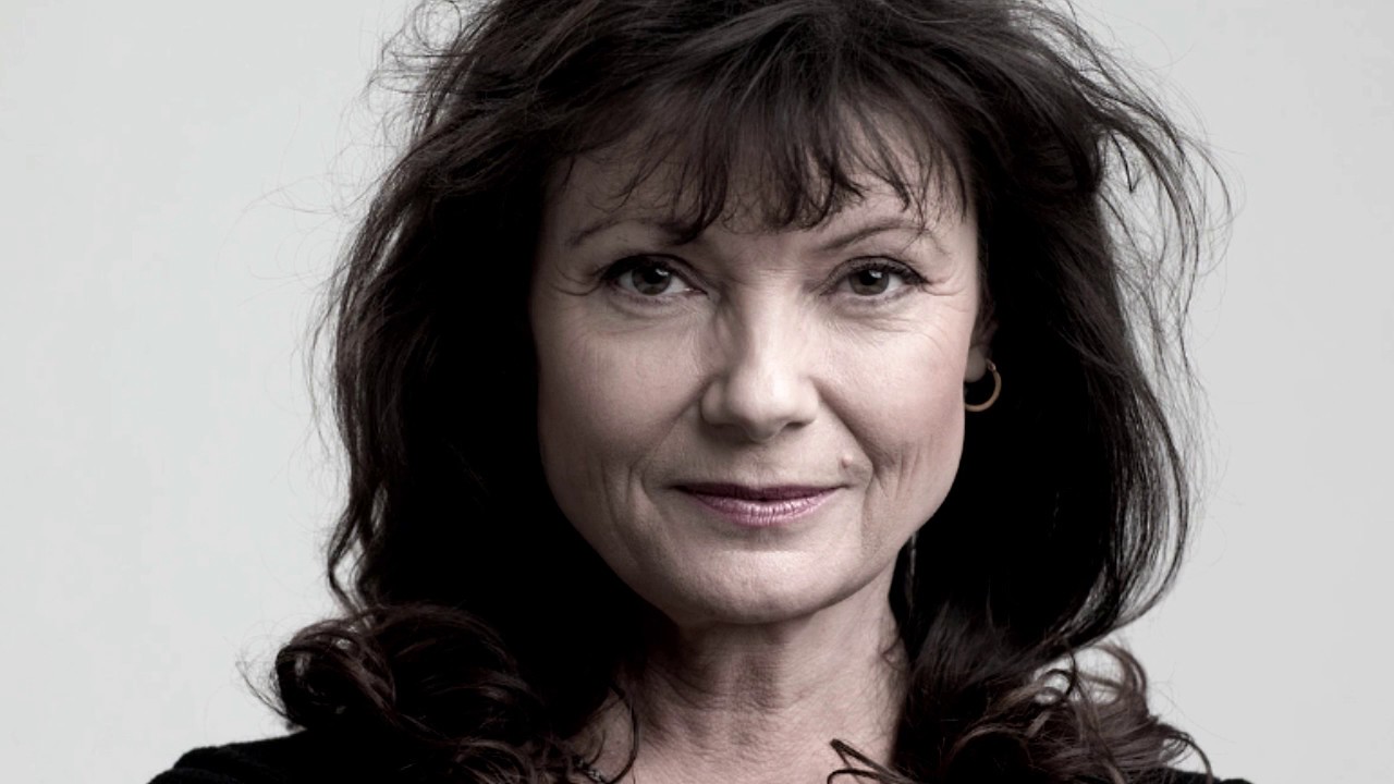 Louise Raeder Tambourine Girl YouTube