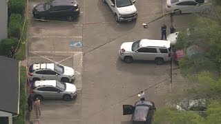 Breaking: Man dead after being shot by U.S. Marshal's task force members, HPD says