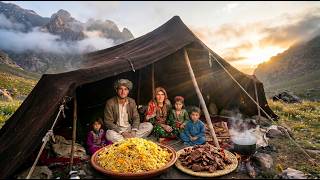 How This Afghan Shepherd Family Survives the Harsh Mountain Life