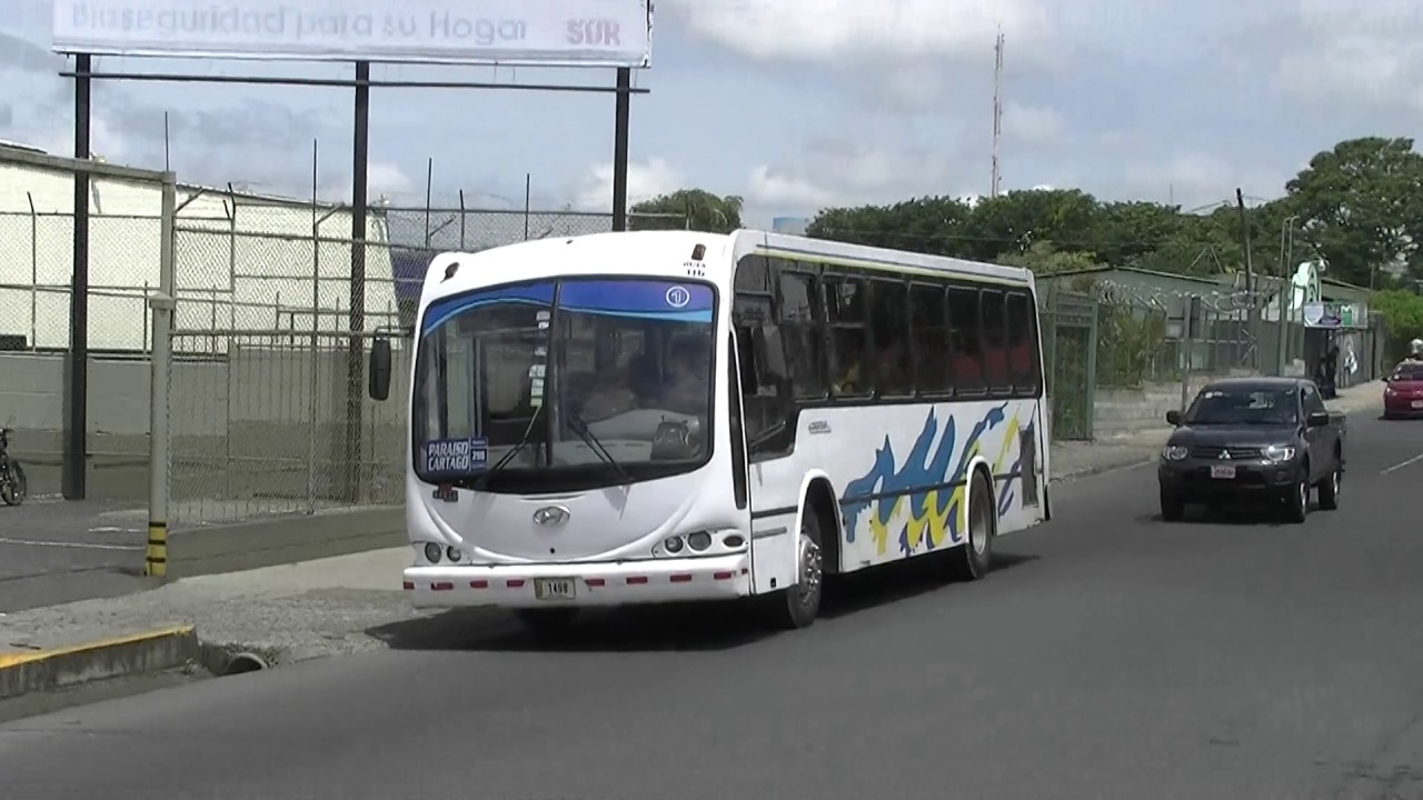 Hyundai m2000 255