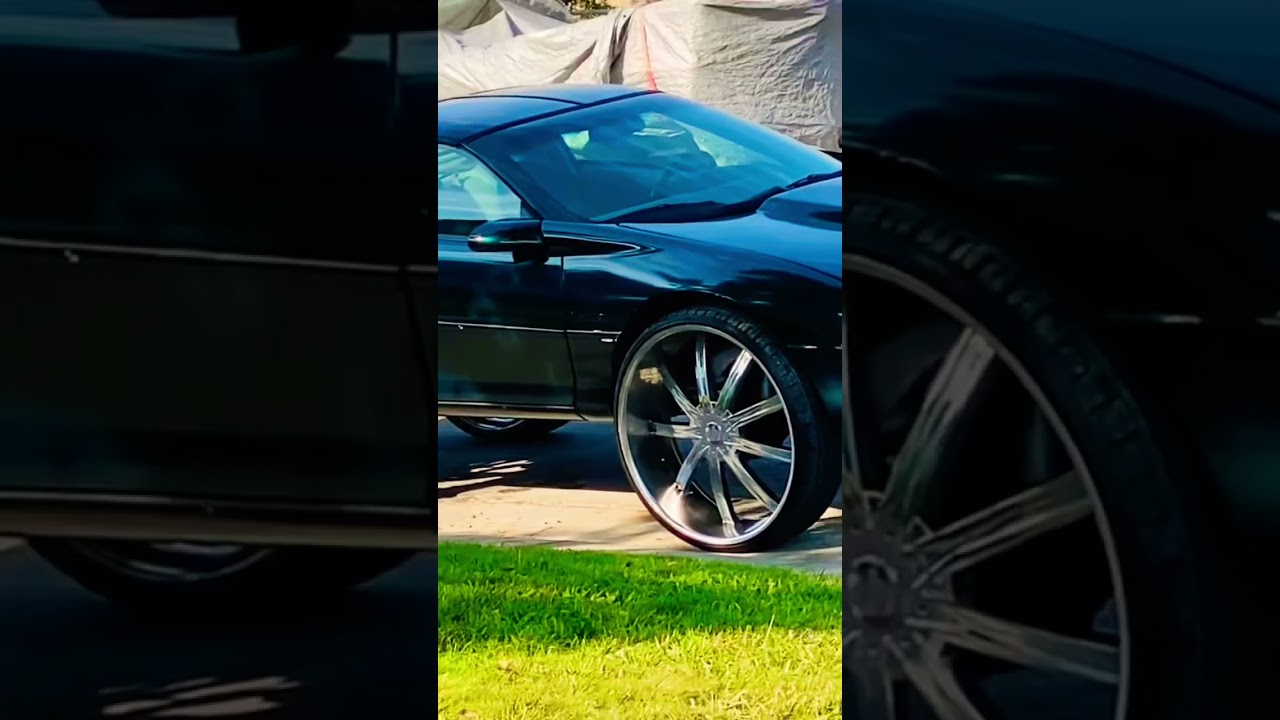 Chevy Camaro z28 on 30 inches ￼