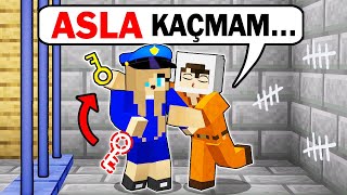 Sevgi̇li̇mi̇n Hapi̇shanesi̇nde Ki̇li̇tli̇ Kaldim - Minecraft